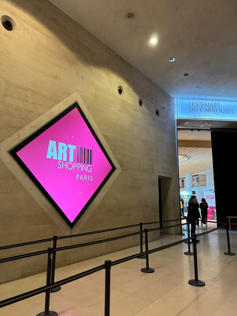Entrée de l'exposition au Carrousel du Louvre